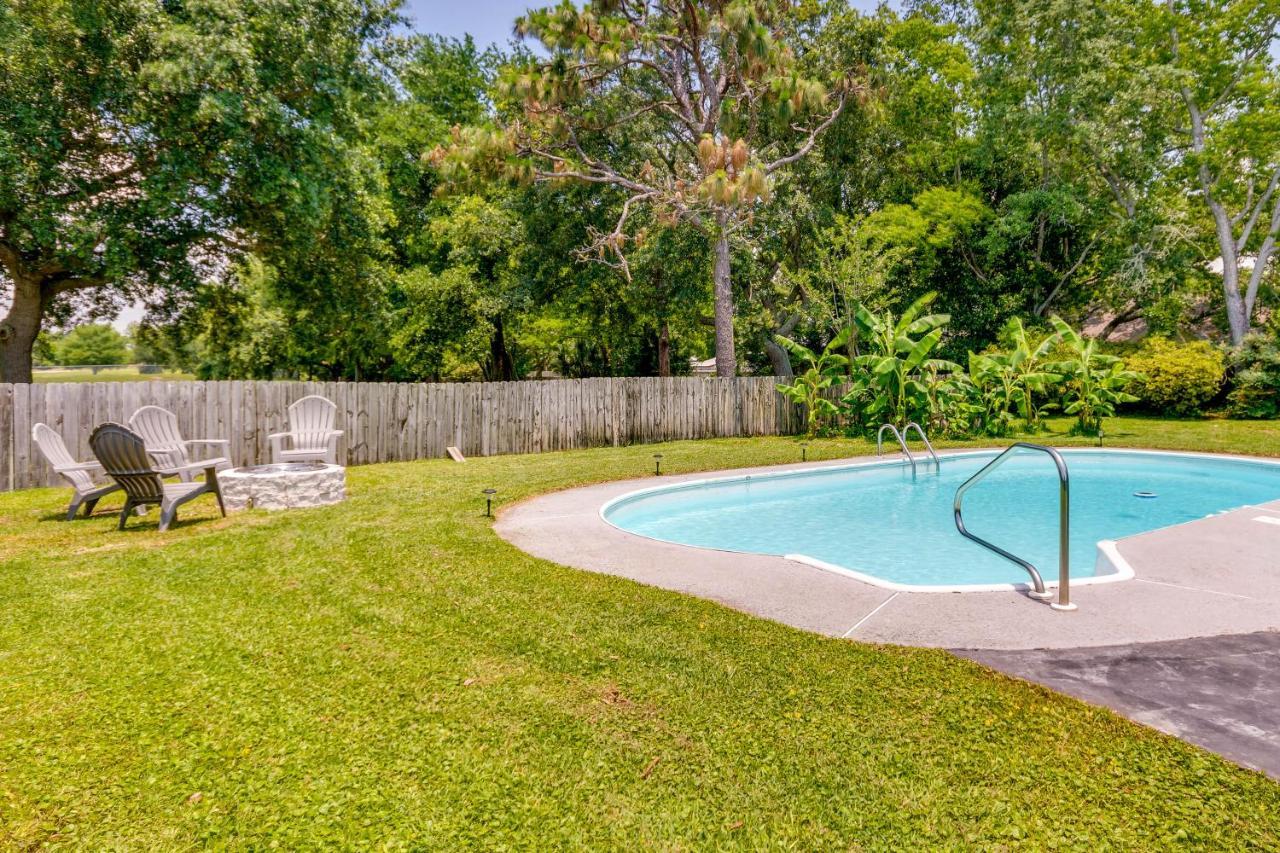 Gulf Breeze Vacation Rental For 2 With Pool Access! Zewnętrze zdjęcie